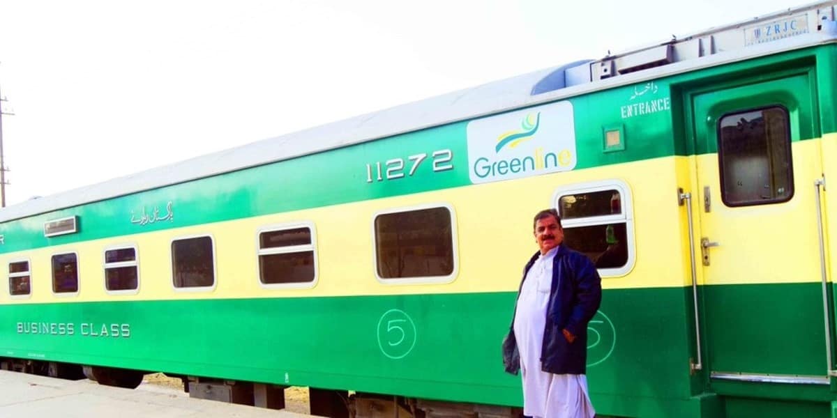 green line express train pakistan railway