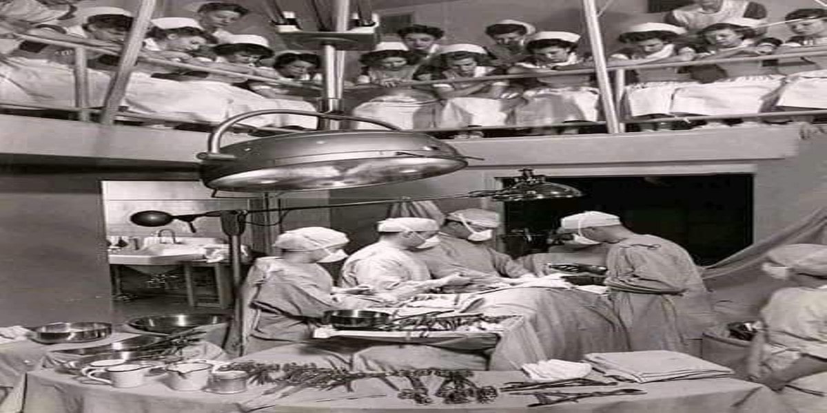 Operation theatre old pic - why opeartion theatre is call theatre Old ot image