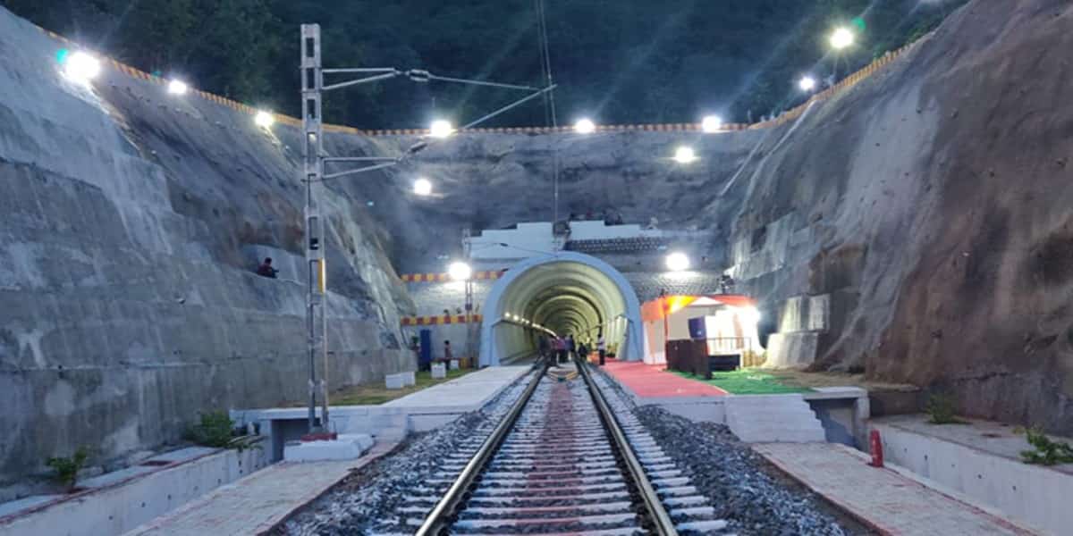 Karbude Tunnel